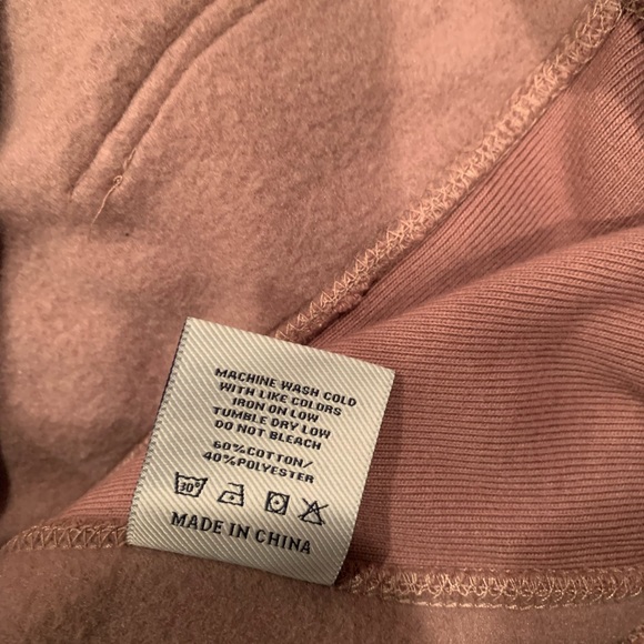 NWOT Maison Article hoodie by Shoe Palace size L
Pit to pit 23”
Length 29” - Picture 4 of 7